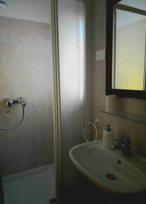 Il Limoneto Dei Cinque Sensi,Apartment With Garden Вернацца Екстер'єр фото